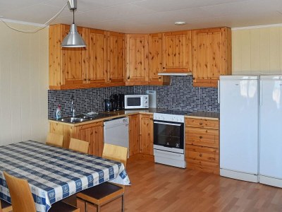 Holiday house 6 person holiday home in Aukra - Outdoor photo 16
