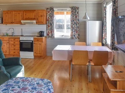 Holiday house 6 person holiday home in Aukra - Outdoor photo 6