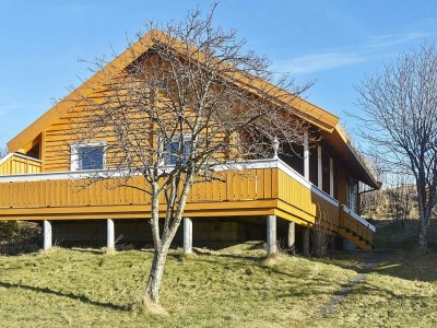 Holiday house 6 person holiday home in Aukra - Holiday house