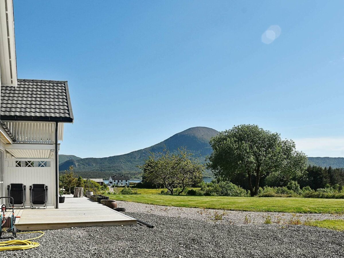 Holiday house 10 person holiday home in Tornes I Romsdal - Outdoor photo 5