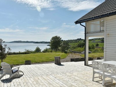 Holiday house 10 person holiday home in Tornes I Romsdal - Holiday house