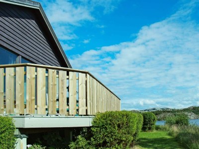 Holiday house 12 Personen Ferienhaus in Kvenvær - Outdoor photo 2