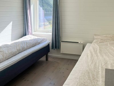 Holiday house 8 person holiday home in Svelgen - Outdoor photo 36