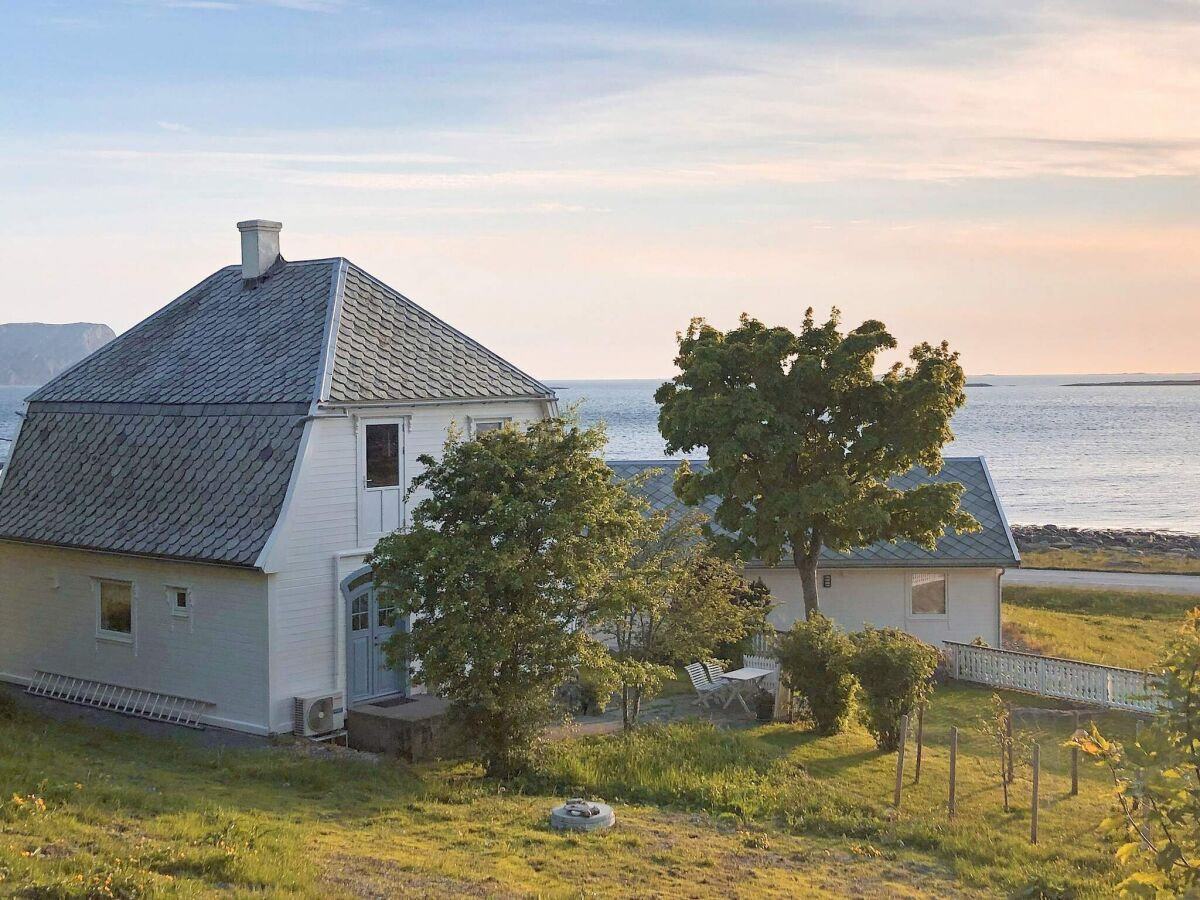 Holiday house 5 person holiday home in Svelgen-By Traum - Outdoor photo 5