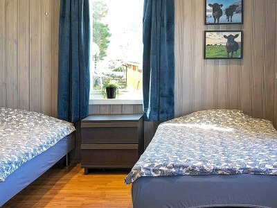 Holiday house 5 person holiday home in Svelgen-By Traum - Outdoor photo 13