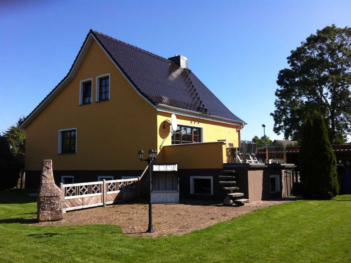 Holiday house "Ostseetraum" - Outdoor photo 5