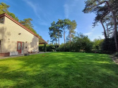 Holiday house Getaway with Garden in Gelderland - Outdoor photo 6