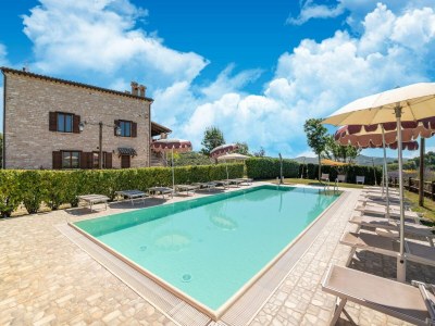 Farmhouse Wohnung in einem Landhaus mit 2 Pools - Outdoor photo 6
