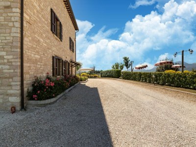Farmhouse Wohnung in einem Landhaus mit 2 Pools - Outdoor photo 8