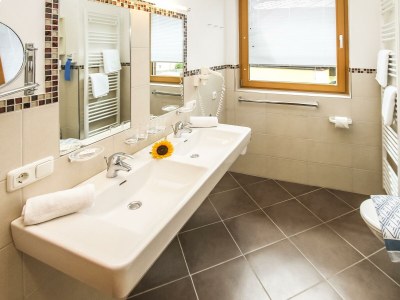 Apartment Schmittenhöhe/2 Schlafr./DuscheWC,Balkon - Features photo 15