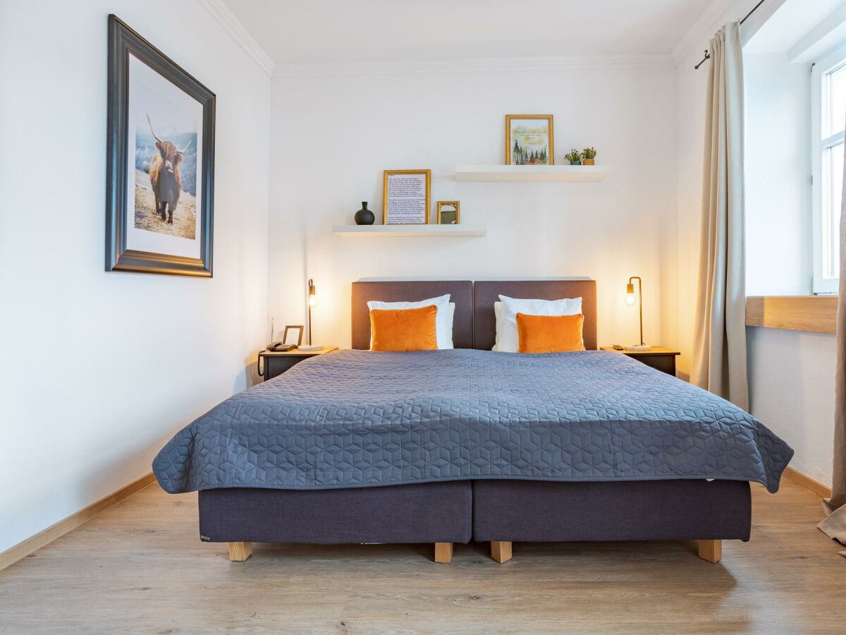 Holiday room Dreibettzimmer mit Dusche, WC