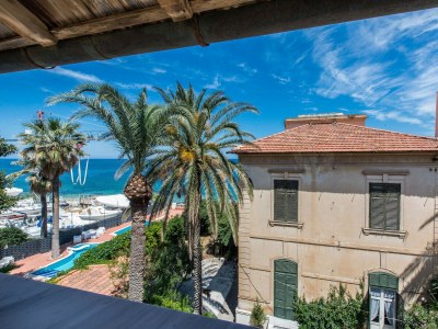 Holiday house Villa Liberty sul mare - Camera Smeraldo - CAV/CM - Environment photo 25