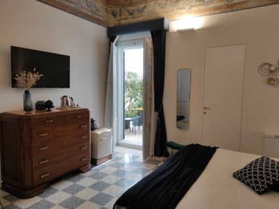 Holiday house 1940 Luxury Accommodations - 3 Suite Zaffiro CAV - Features photo 8
