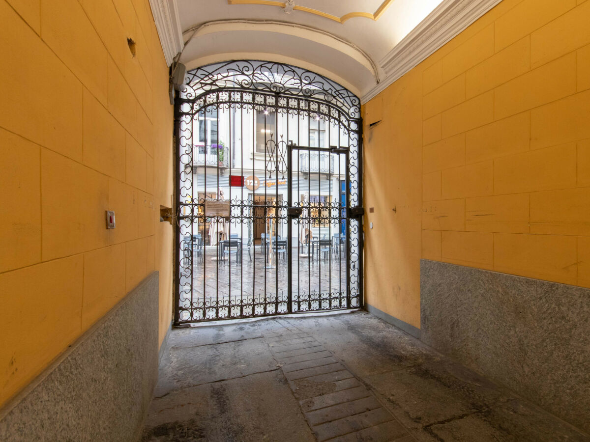 Apartment Garibaldi 13 - Charming Studio near Piazza - P.IVA