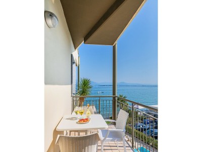 Apartment Residenza Miralago - 08 Agrippina - Locazione BK - Environment photo 55