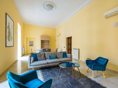 Apartment Family Apartment with Terrace in Napoli - Apartment