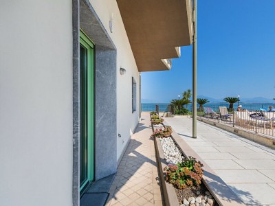 Apartment Residenza Miralago - 07 Clelia - Locazione BK - Outdoor photo 3