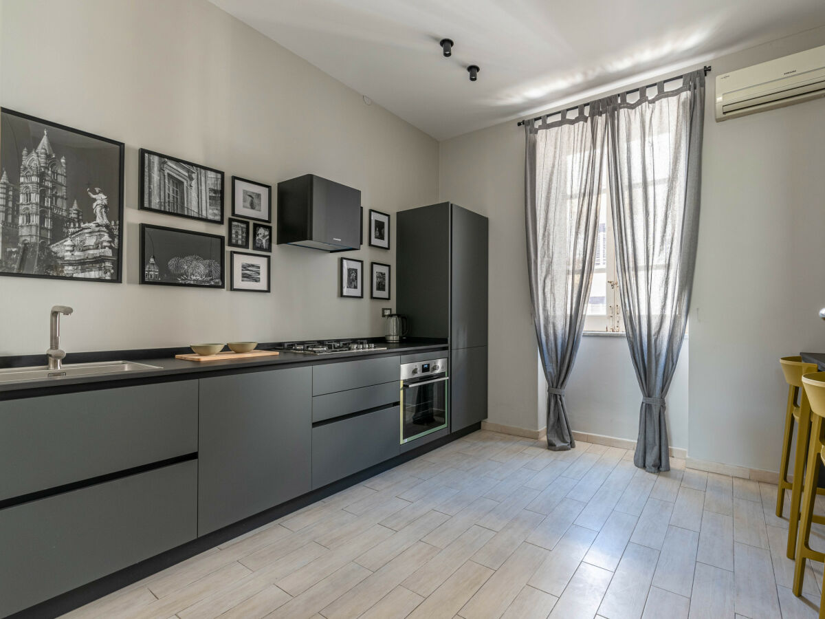 Apartment Dante design apartment - Features photo 2