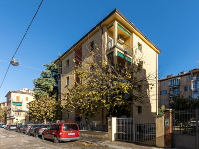 Apartment O. Regnoli 21/12 - Classic style apartment in Bologna - Apartment