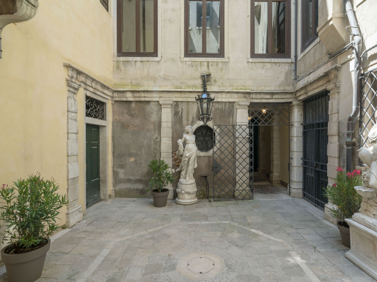Apartment Venice Luxury Palace 5 - LOCZ BK