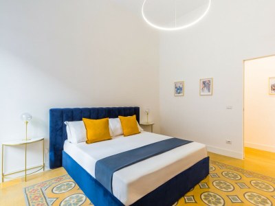 Apartment Piazza Amedeo Stylish Apartment - Features photo 12