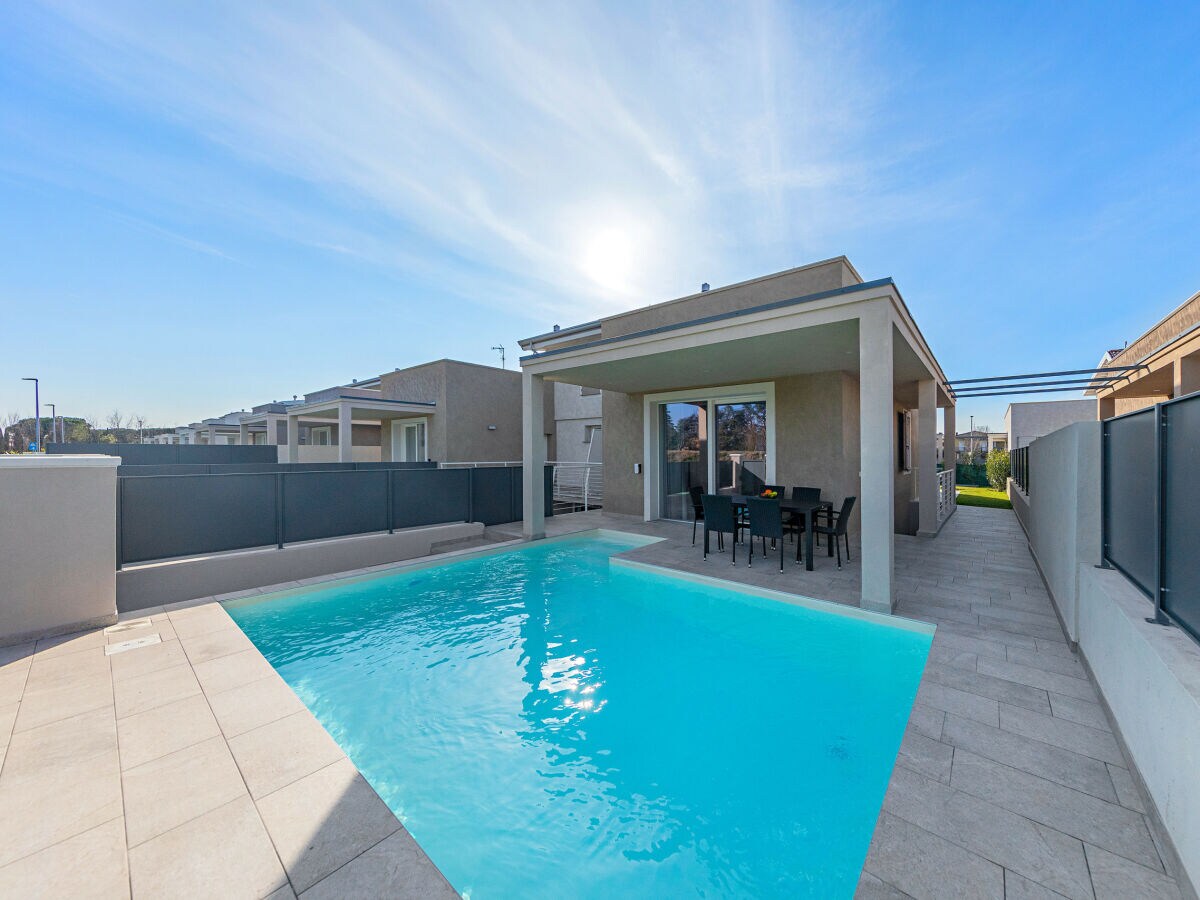 Villa Villa Prestige 15 - RS
