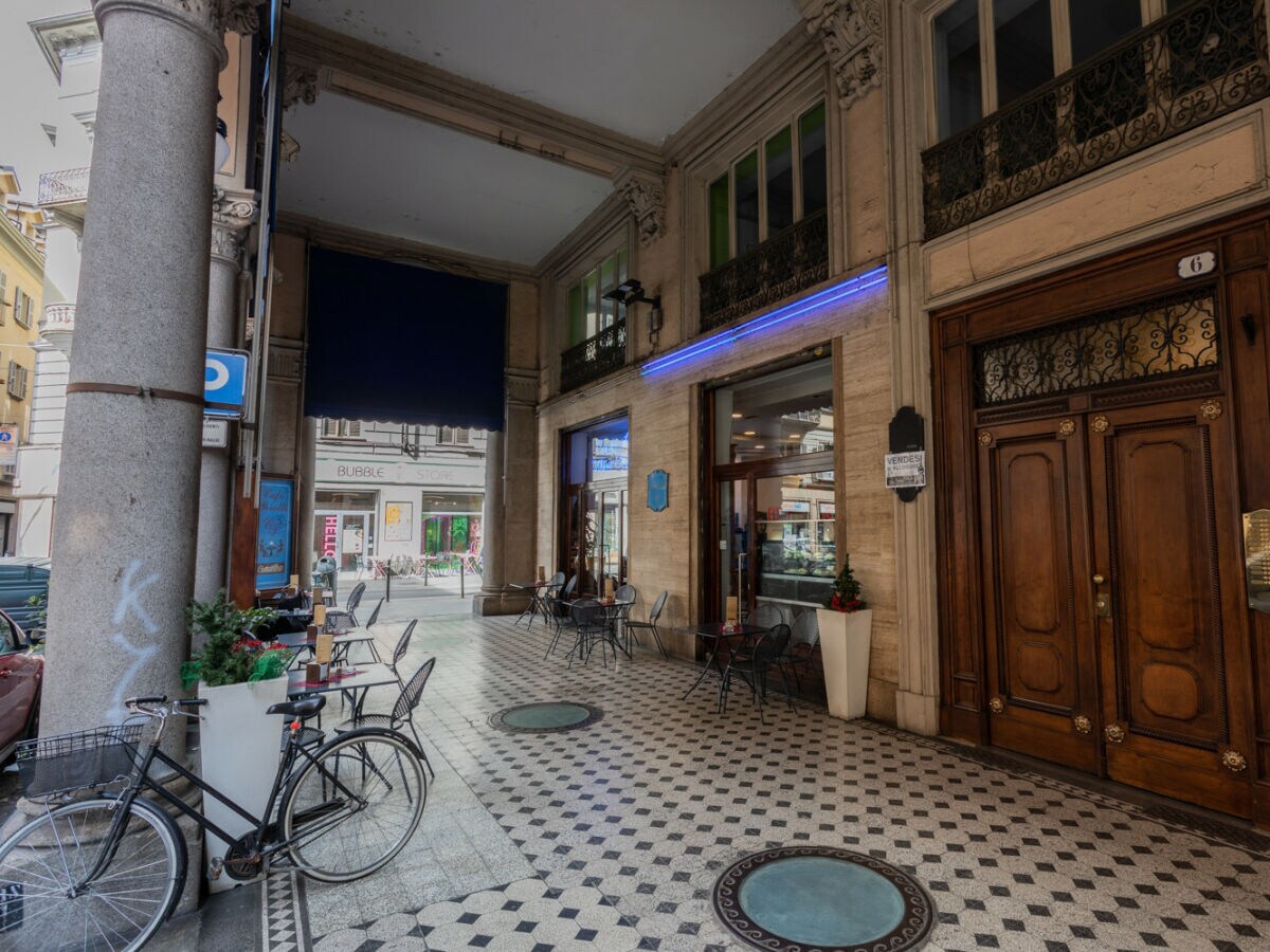 Apartment Barbaroux 6 - L'angolo di Piazza Castello