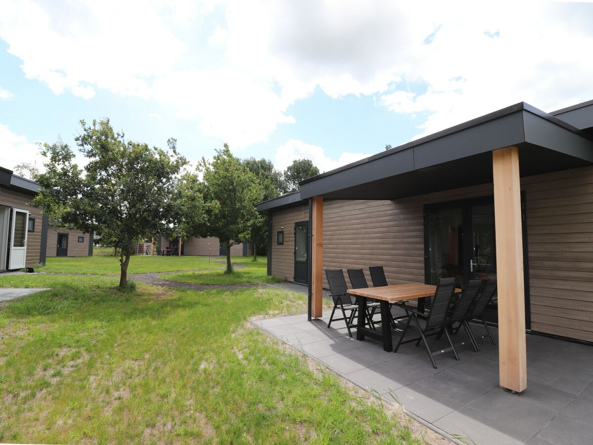 Holiday house Holiday Home near Giethoorn Venice of the North - Outdoor photo 4
