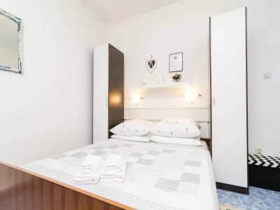 Apartment Apartments Vera - One-Bedroom Apartment with Terrace and Sea View (Rea) - Features photo 4