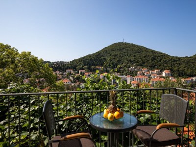 Apartment Begović Guest House - Two-Bedroom Suite with Balcony - Outdoor photo 2