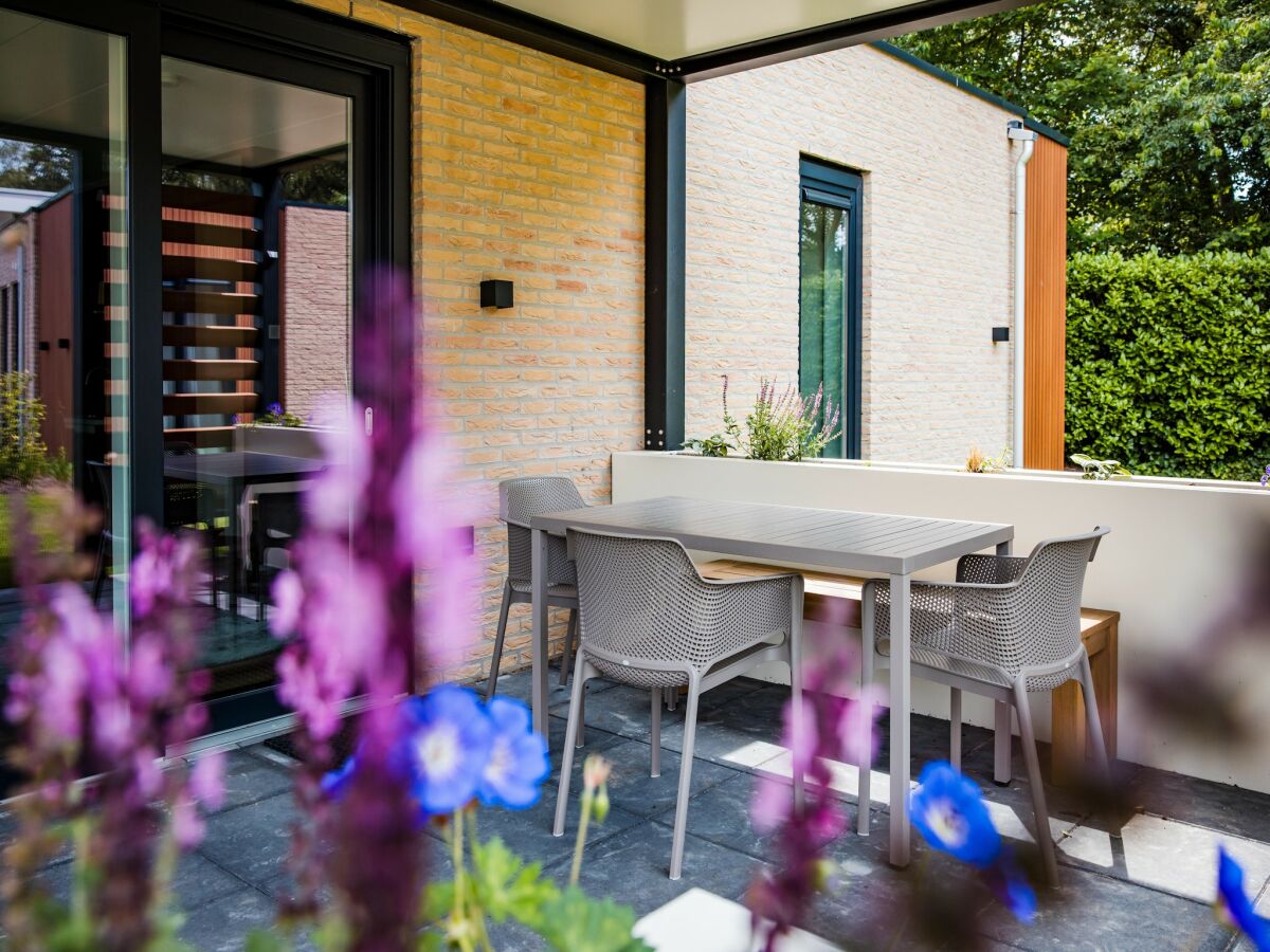 Holiday house Holiday Home in Veluwe with Veranda - Outdoor photo 5