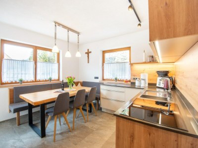 Chalet Chalet in Zell am Ziller near Ski Lift - Features photo 27