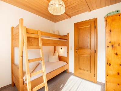 Chalet Chalet in Zell am Ziller near Ski Lift - Features photo 32