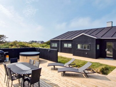 Holiday house 5 Sterne Ferienhaus in Løkken-By Traum - Outdoor photo 3
