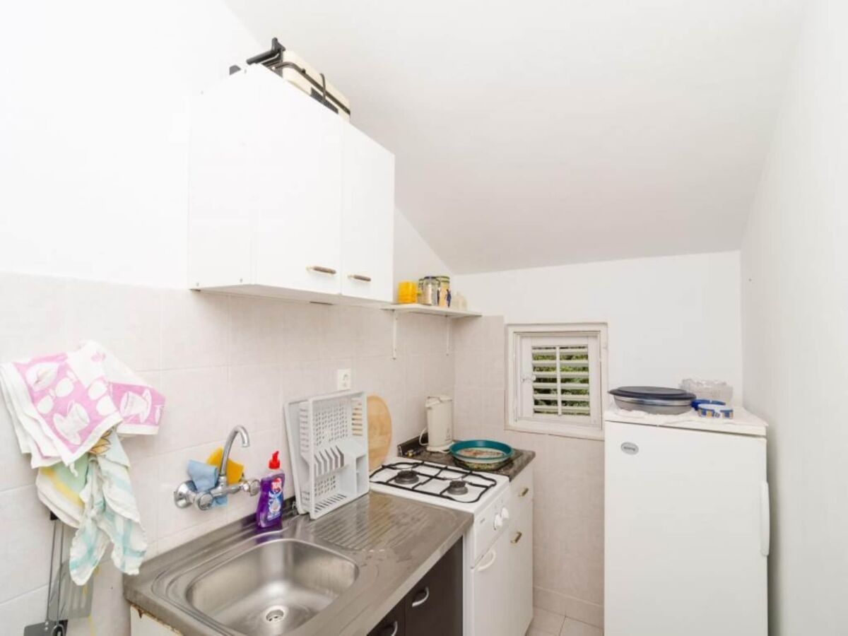 Apartment Apartments Sutvid- Two Bedroom Apartment with Balcony and Sea View - Features photo 4