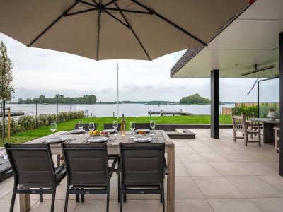 Holiday house Attraktive Villa mit Bootssteg - Outdoor photo 3