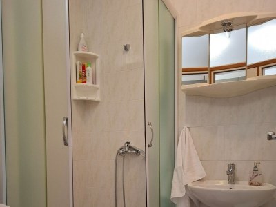 Apartment Guest House Old Town View- One Bedroom Apartment (2 Adults) - Features photo 11