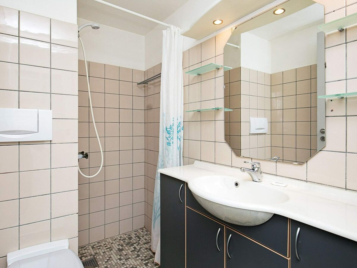 Holiday park 6 person holiday home in Ringkøbing - Outdoor photo 5