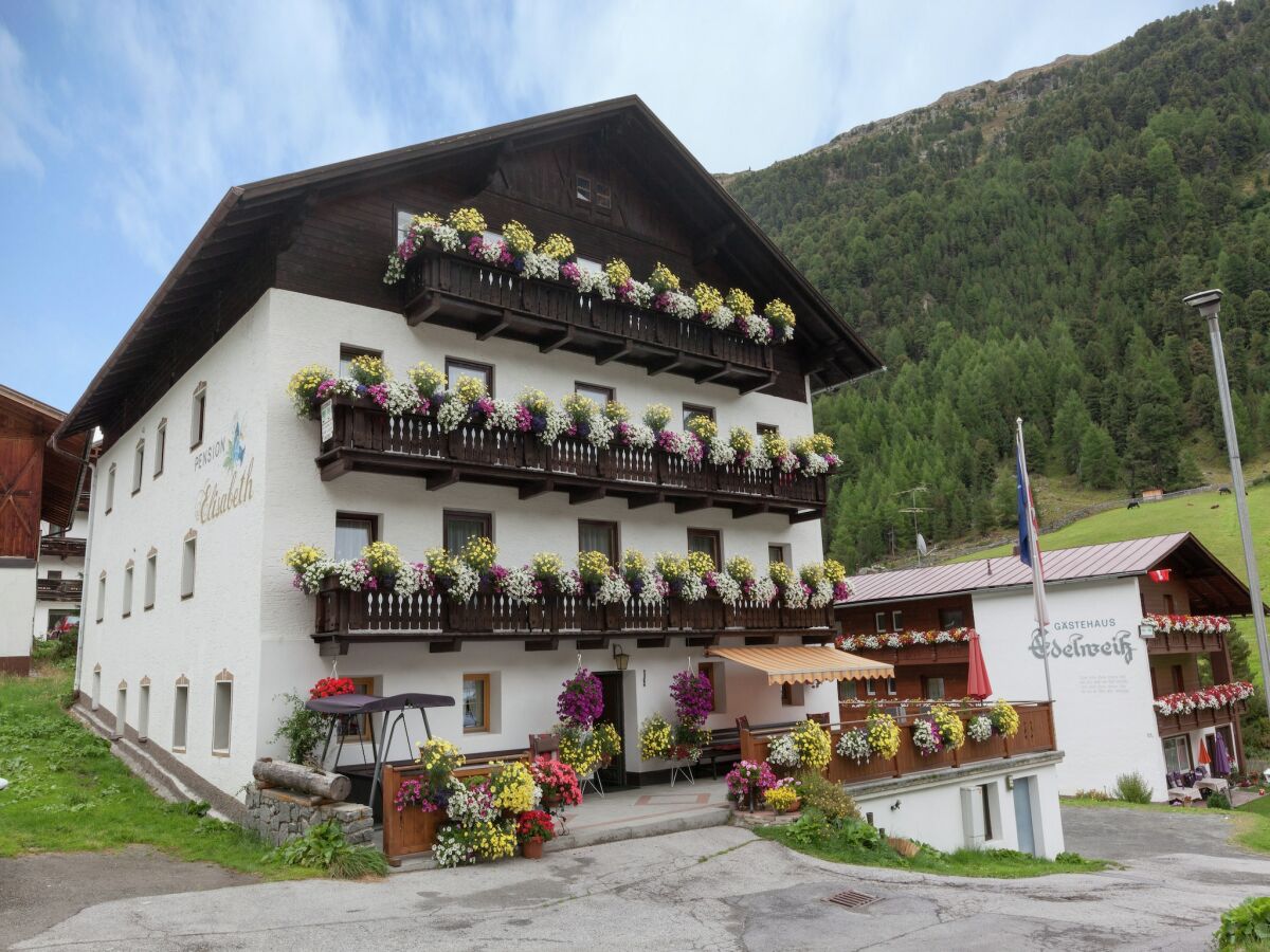 Apartment Chalet in Vent near Stablein Ski Lift - Outdoor photo 3