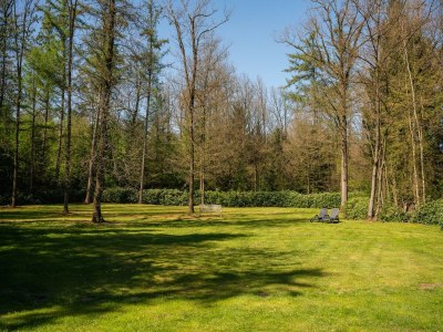 Holiday park Group House in Twente with Hot Tub - Outdoor photo 3