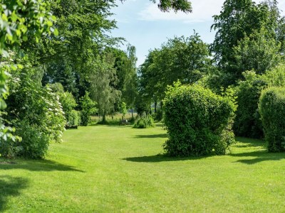 Holiday park Freistehendes Chalet in ruhiger Landschaft - Outdoor photo 6