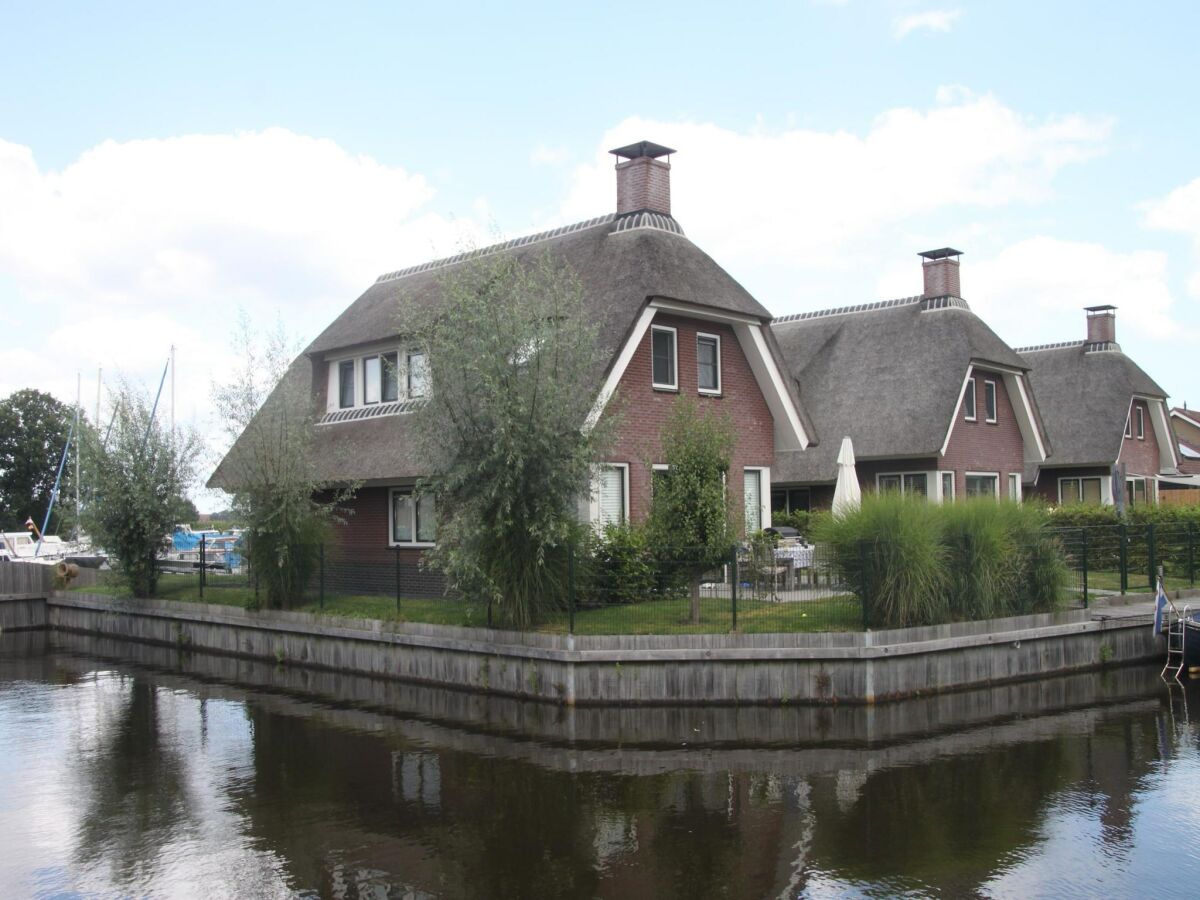 Holiday park Villa mit Garten in einem Ferienpark am Wasser - Outdoor photo 3