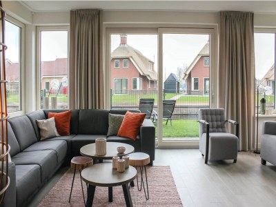 Holiday park Villa in Friesland mit Wassersteg - Features photo 10