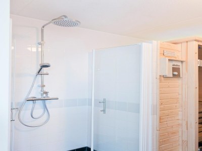 Holiday house Bungalow near De Alde Feanen Reserve - Features photo 13