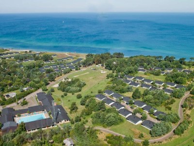 Holiday park 6 person holiday home in Gilleleje in Gilleleje - Holiday park