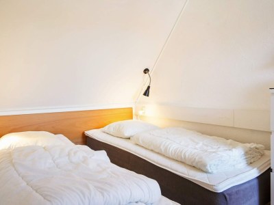Holiday park 5 person holiday home on a holiday park in Gudhjem - Outdoor photo 21