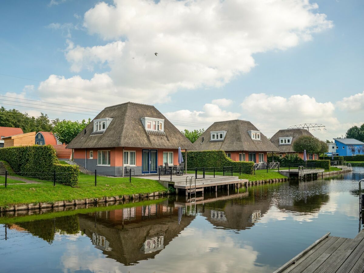 Holiday park Ferienhaus am Zuidlaardermeer für 6 Von Belvilla