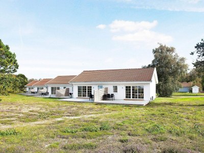 Holiday park 4 star holiday home in Læsø - Outdoor photo 6