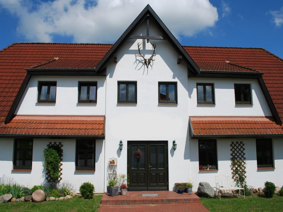Apartment Studio in Dargun mit Pool am Kummerower See - Outdoor photo 5