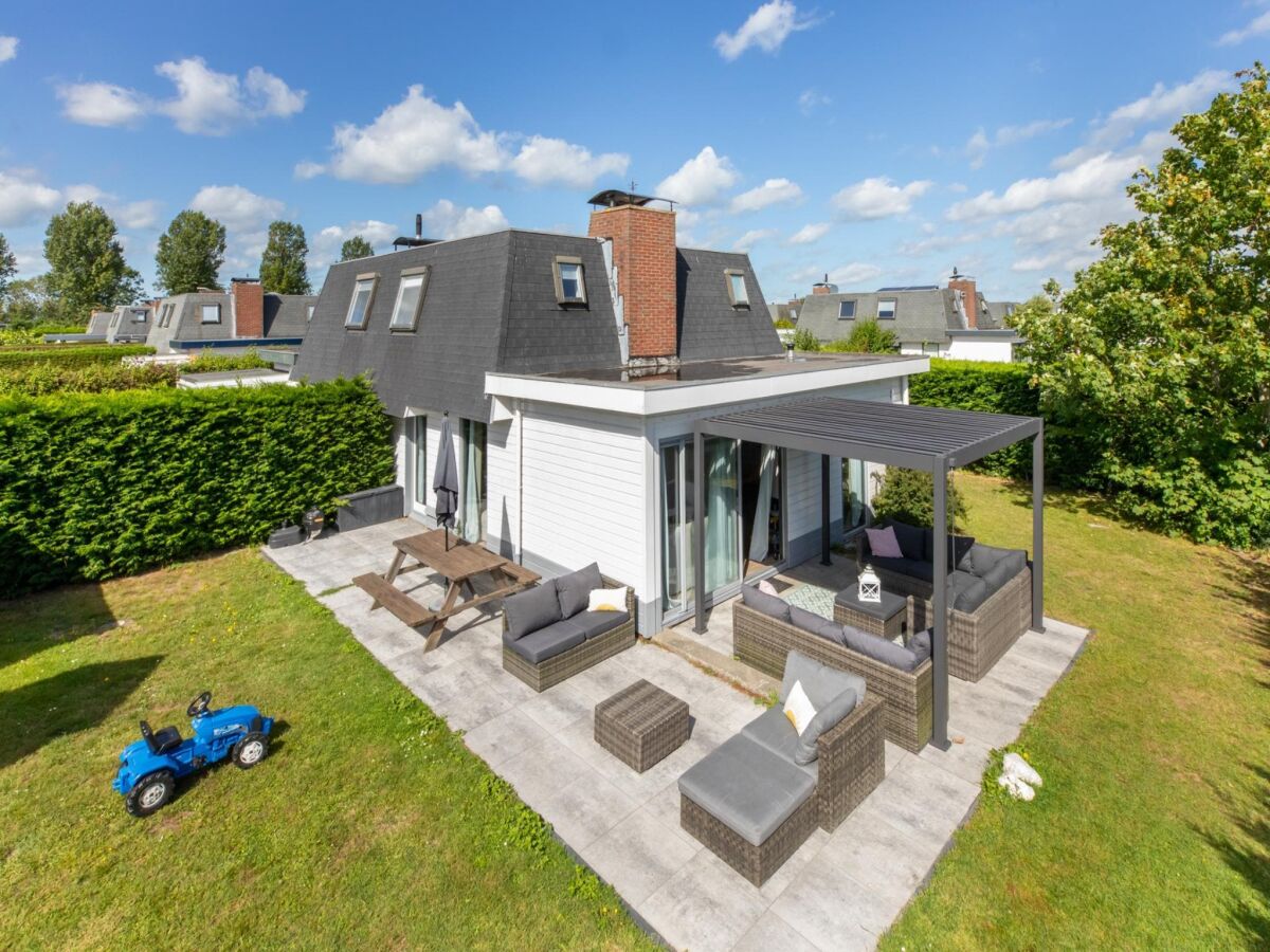 Holiday house Holiday Home in Breskens near the Beach